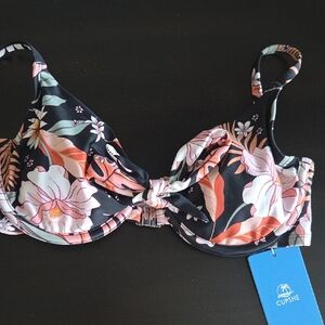 Cupshe Black Floral Bikini Top with Knot